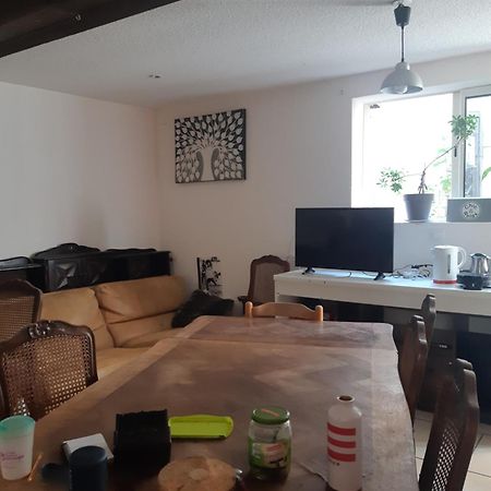 Chic Et Relax Apartamento Montmarault Exterior foto